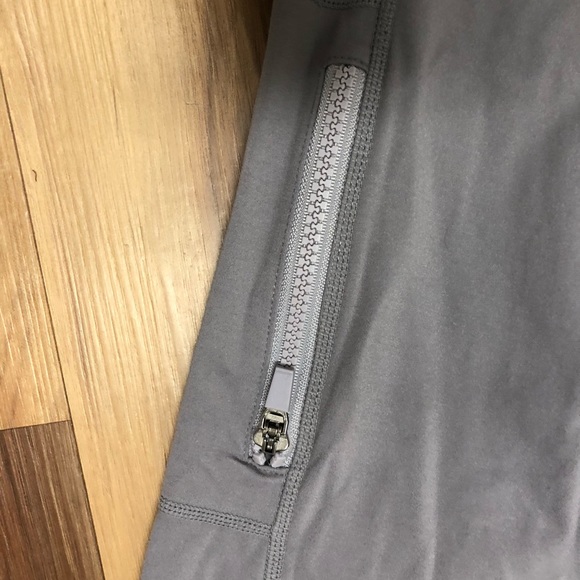 Fabletics motion 365 size xs - Picture 3 of 8